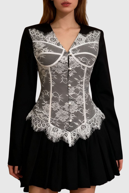 Classic Vintage & Enduringly Stylish Dress