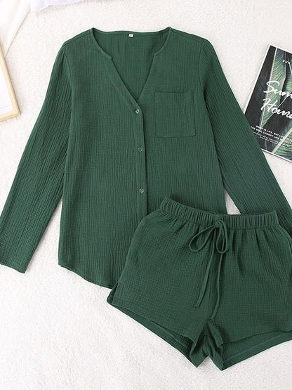Well Tailored Garment with a Graceful Silhouette