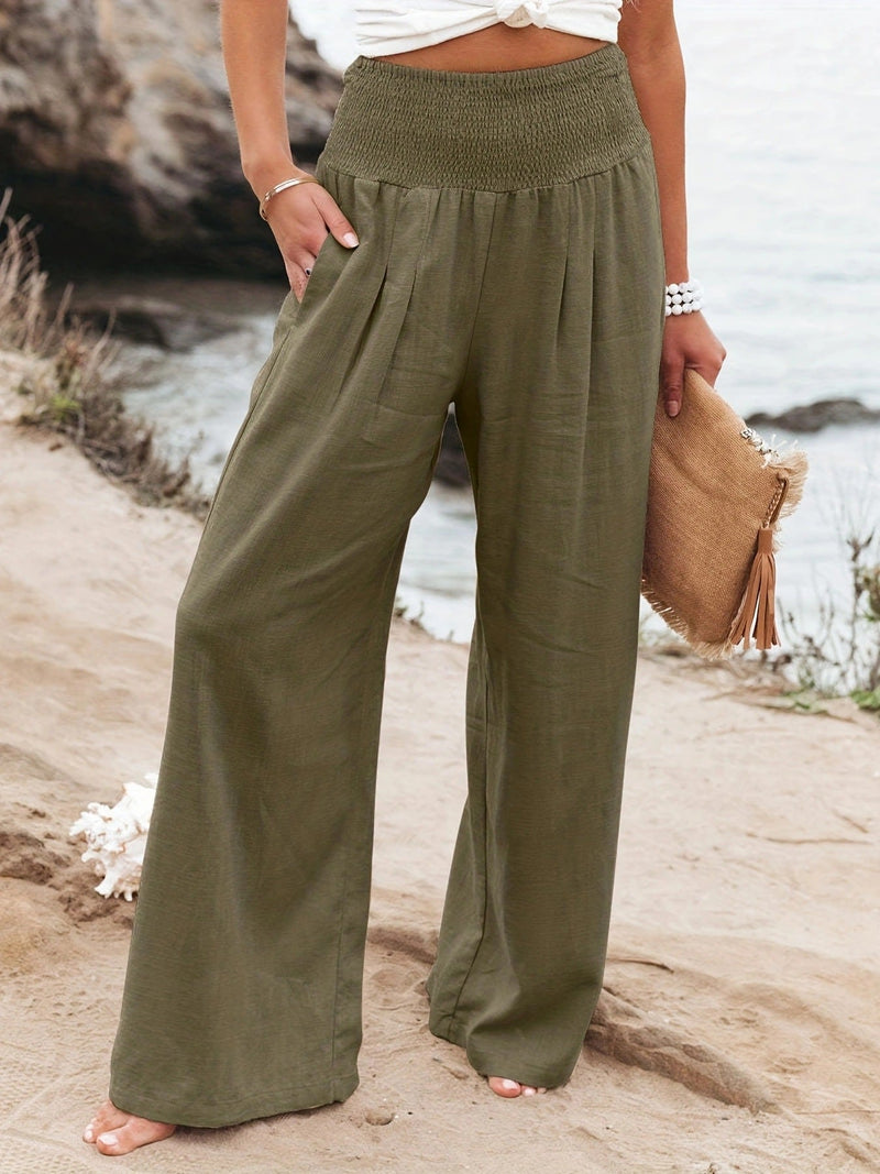 Well Tailored Trousers with a Graceful Silhouette