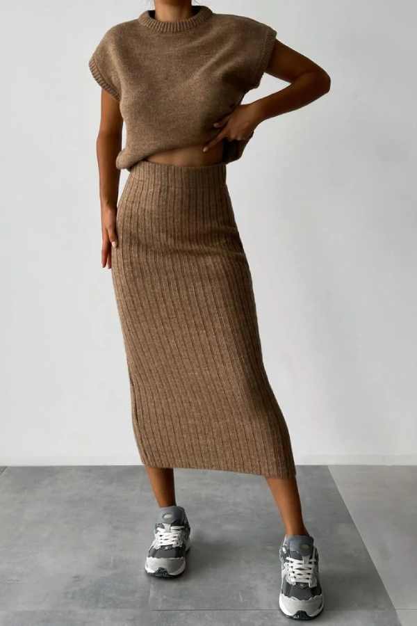 Classic Vintage Garment with a Flattering Fit