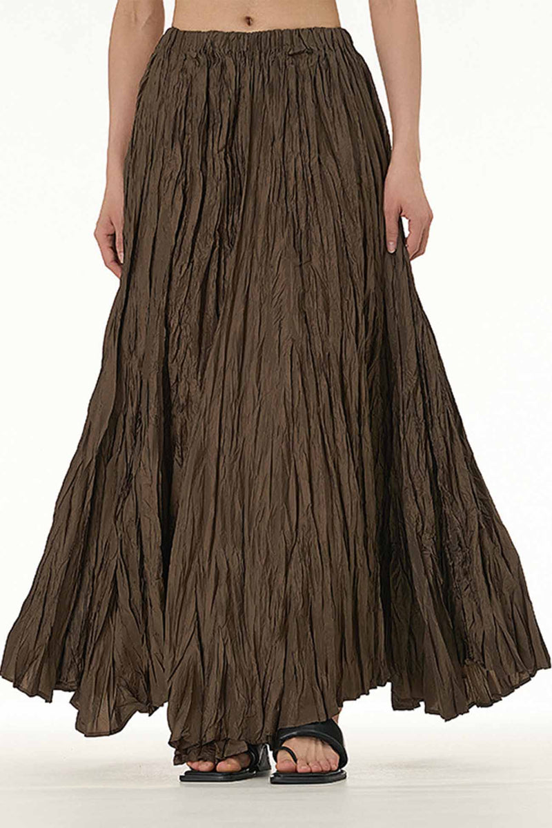 Gracefully Styled Garment for Any Occasion