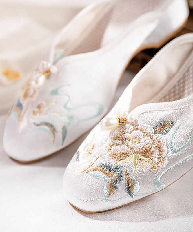 Gracefully Styled Sandals for Any Occasion