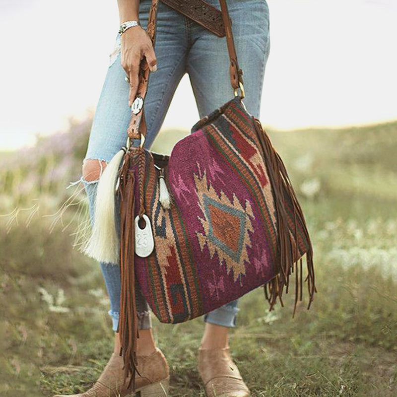 Beautifully Crafted Bag in a Classic Style