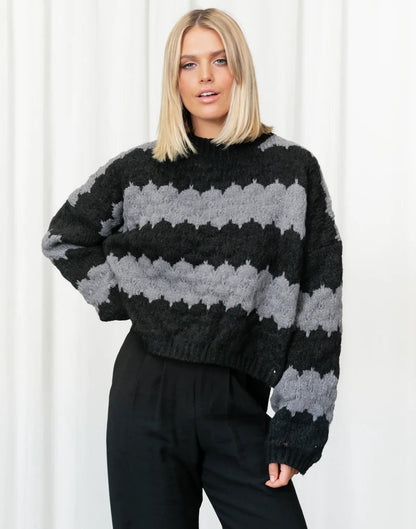 Classic Vintage Sweater with a Flattering Fit