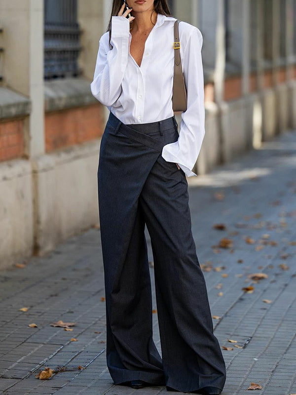 Effortlessly Elegant Trousers with a Timeless Design