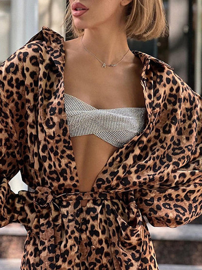 Beautifully Crafted Blouse in a Classic Style