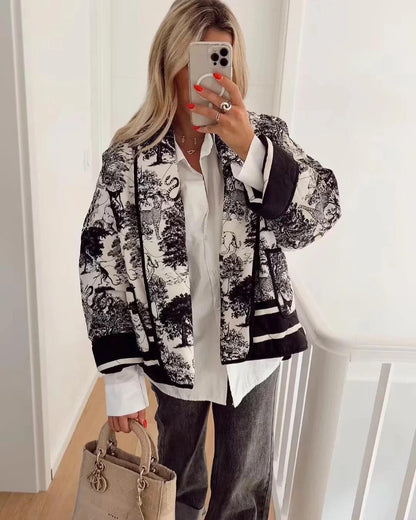 Gracefully Styled Jacket for Any Occasion