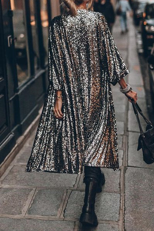 Classic Vintage Cardigan with a Flattering Fit