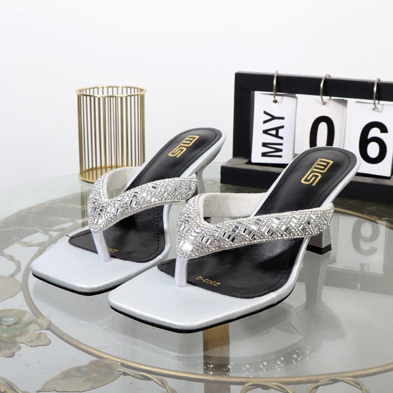Polished Sandals with an Effortless Classic Look