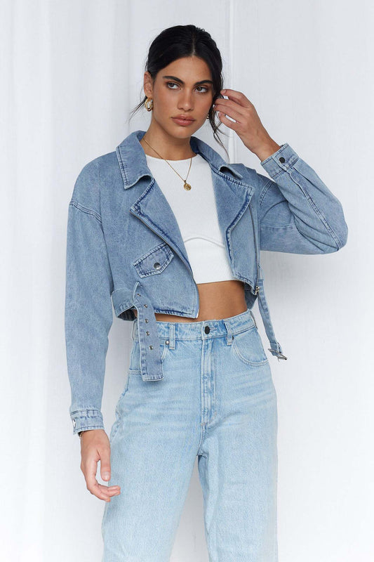 Beautifully Crafted Jacket in a Classic Style