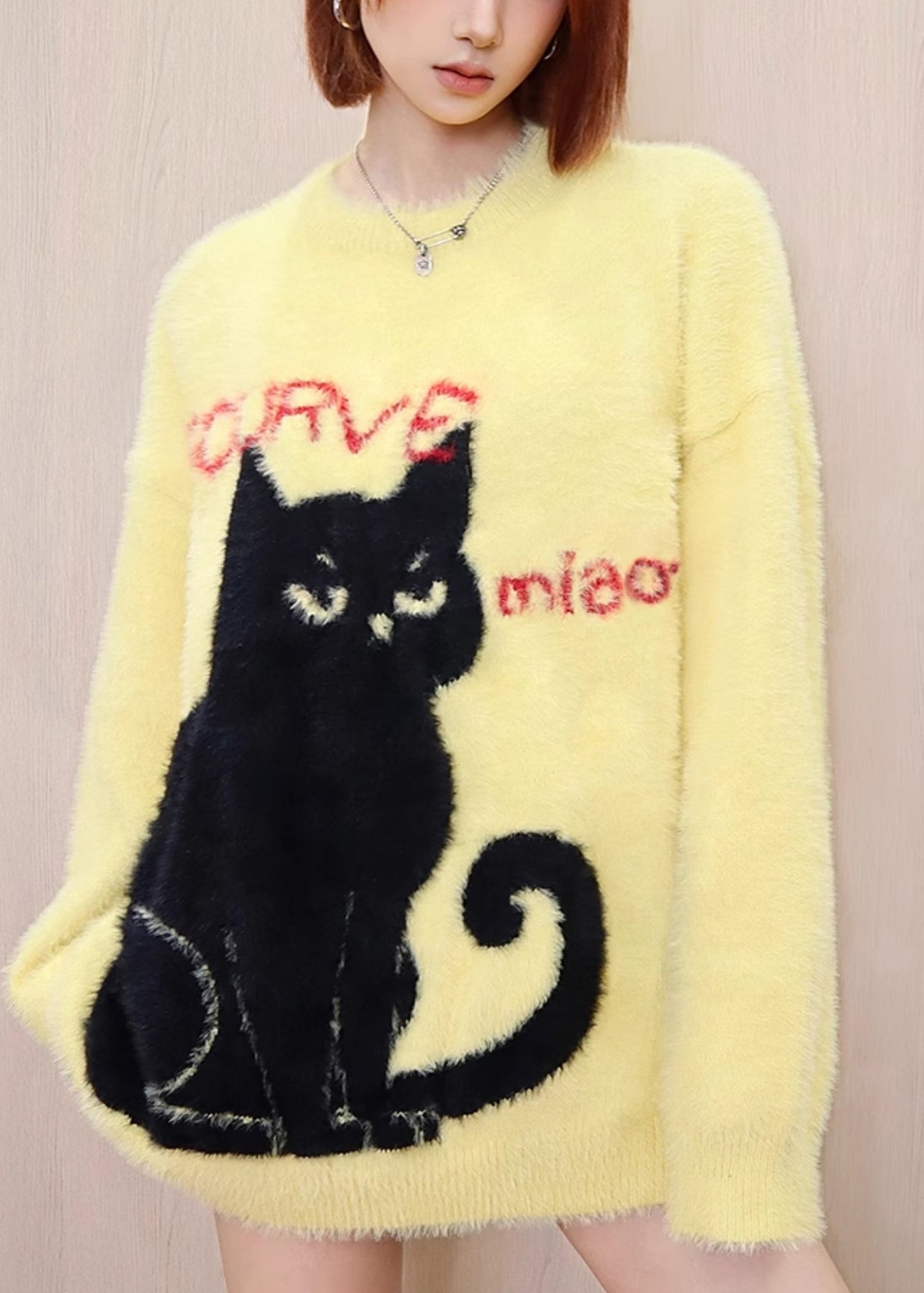Classic Vintage Sweater with a Flattering Fit