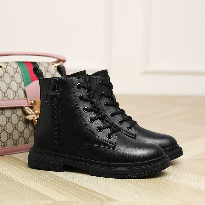 Beautifully Finished Boots in a Timeless Design