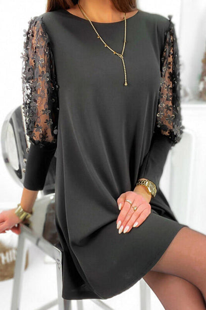 Sophisticated Dress with a Clean Classic Look