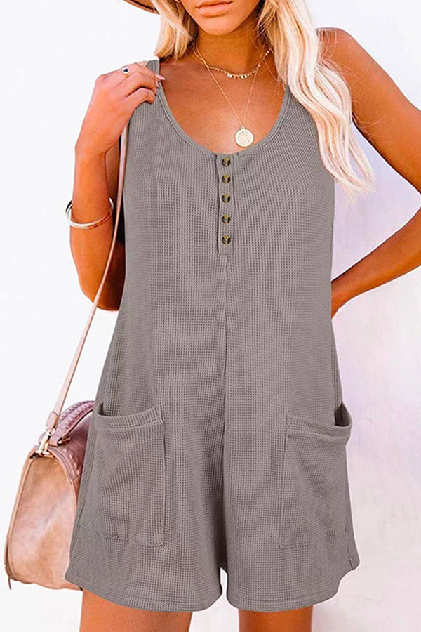 Sophisticated Garment with a Clean Classic Look