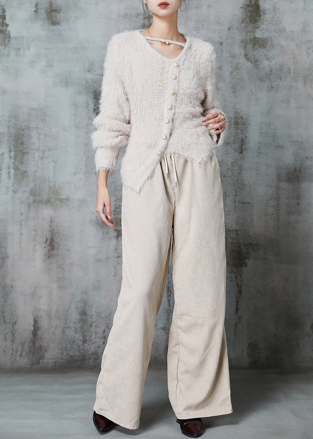 Beautifully Crafted Sweater in a Classic Style