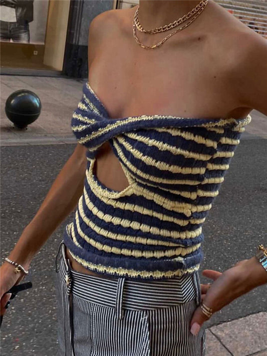 Beautifully Finished Top in a Timeless Design