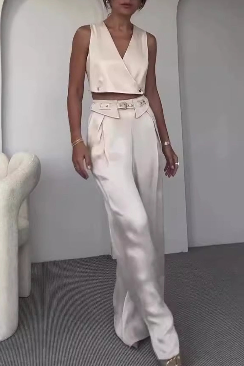 Beautifully Finished Garment in a Timeless Design