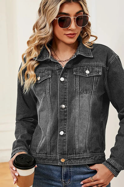 Elegantly Styled Jacket for Everyday Wear