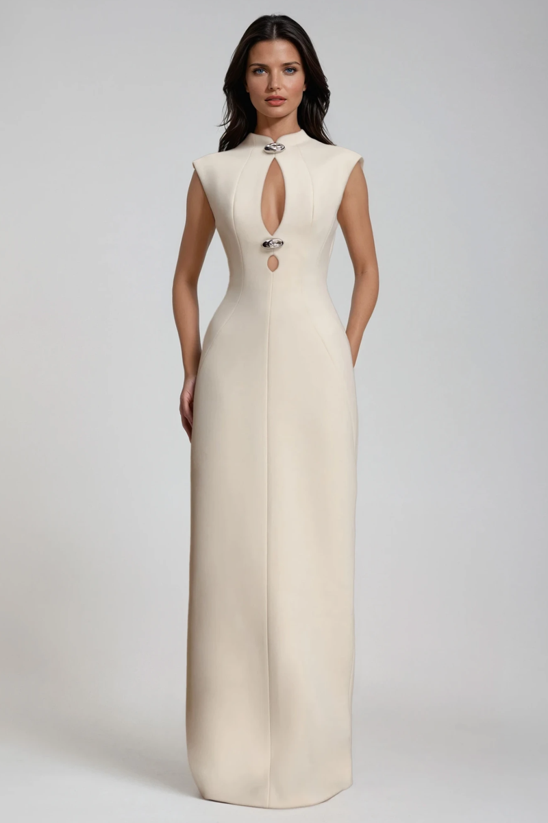 Beautifully Finished Dress in a Timeless Design