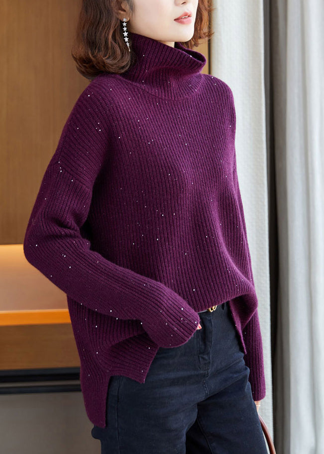 Well Tailored Sweater with a Graceful Silhouette