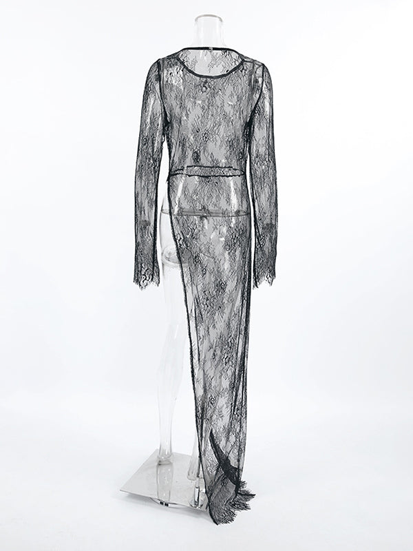 Well Tailored Blouse with a Graceful Silhouette