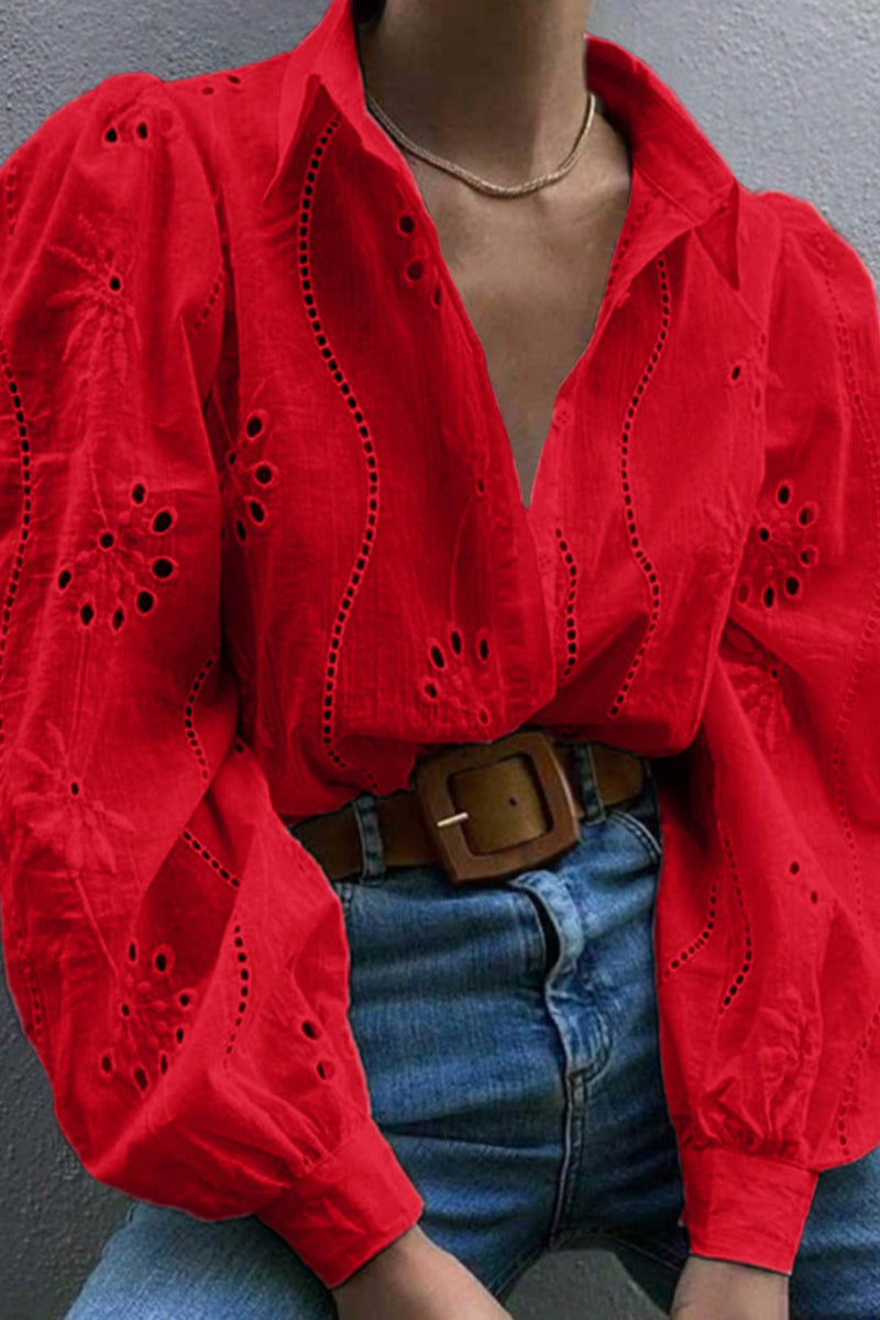 Classic Vintage & Enduringly Stylish Blouse