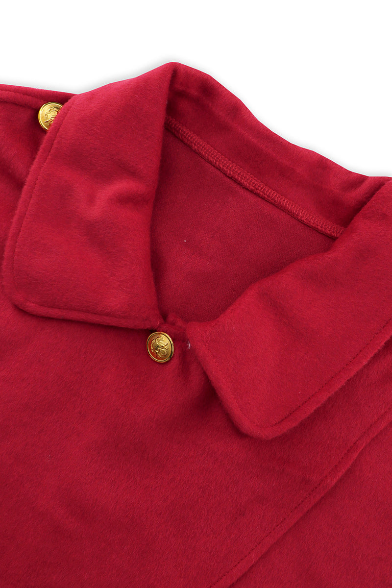 Sophisticated Garment with a Clean Classic Look