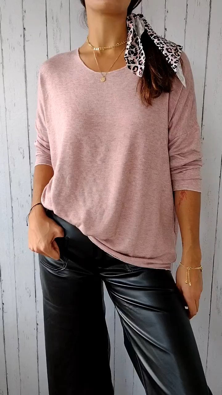 Beautifully Finished Top in a Timeless Design