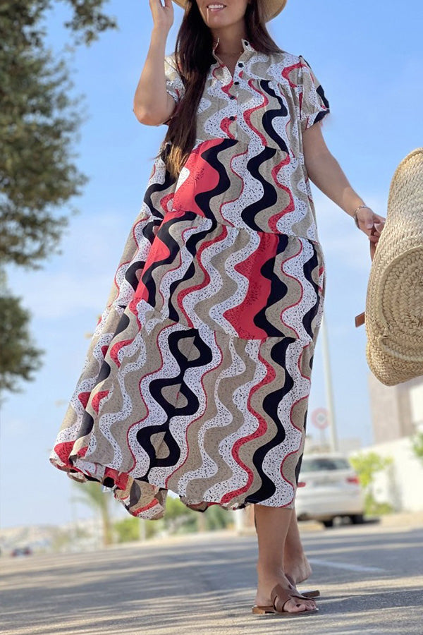 Well Tailored Dress with a Graceful Silhouette
