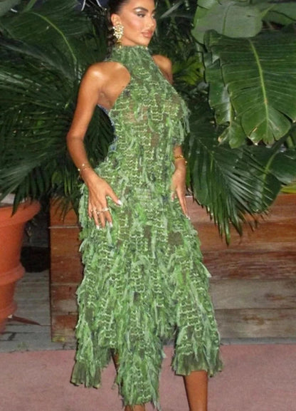 Effortlessly Elegant Dress with a Timeless Design