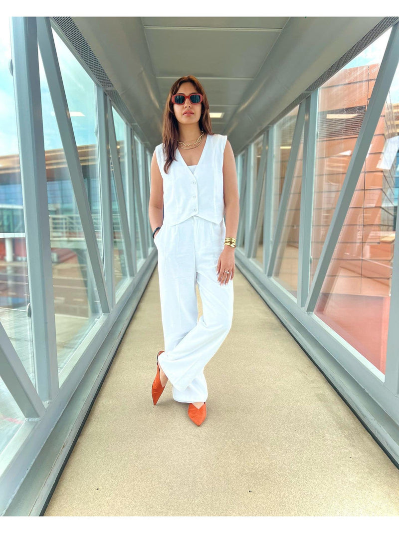 Gracefully Styled Pants for Any Occasion