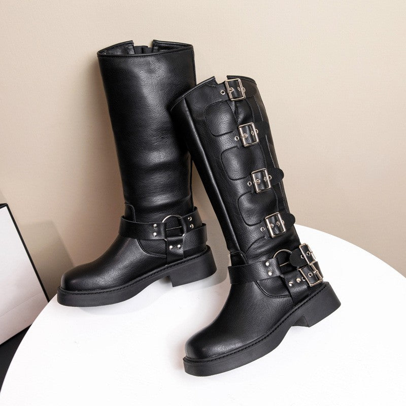 Elegantly Styled Boots for Everyday Wear