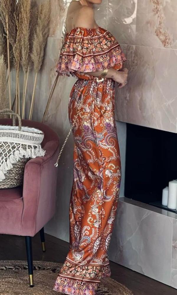 Elegantly Styled Garment for Everyday Wear
