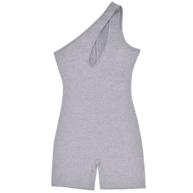 Well Tailored Garment with a Graceful Silhouette
