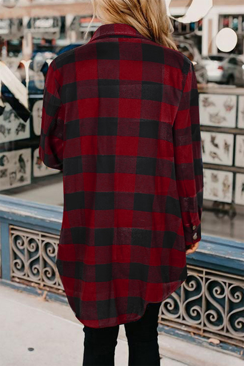 Sophisticated Blouse with a Clean Classic Look
