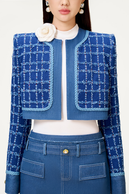 Gracefully Styled Jacket for Any Occasion