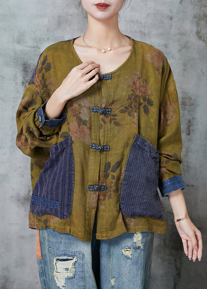 Well Tailored Top with a Graceful Silhouette