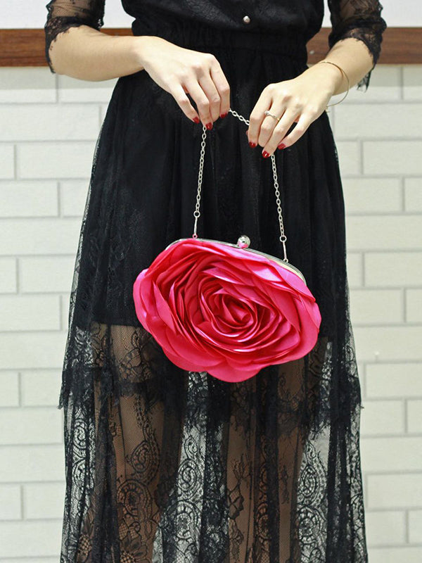 A Vintage Style Bag with Delicate Timeless Details
