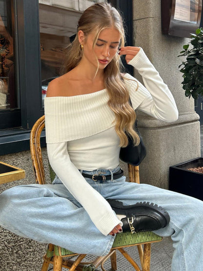 Well Tailored Sweater with a Graceful Silhouette