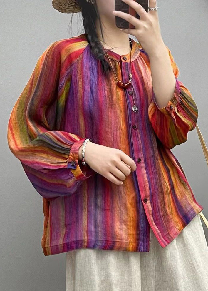 Well Tailored Blouse with a Graceful Silhouette