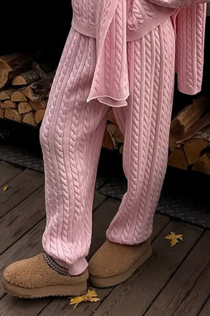 Well Tailored Pants with a Graceful Silhouette