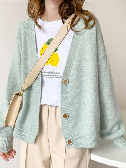 Beautifully Crafted Cardigan in a Classic Style