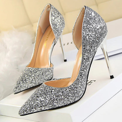 Beautifully Finished Heels in a Timeless Design