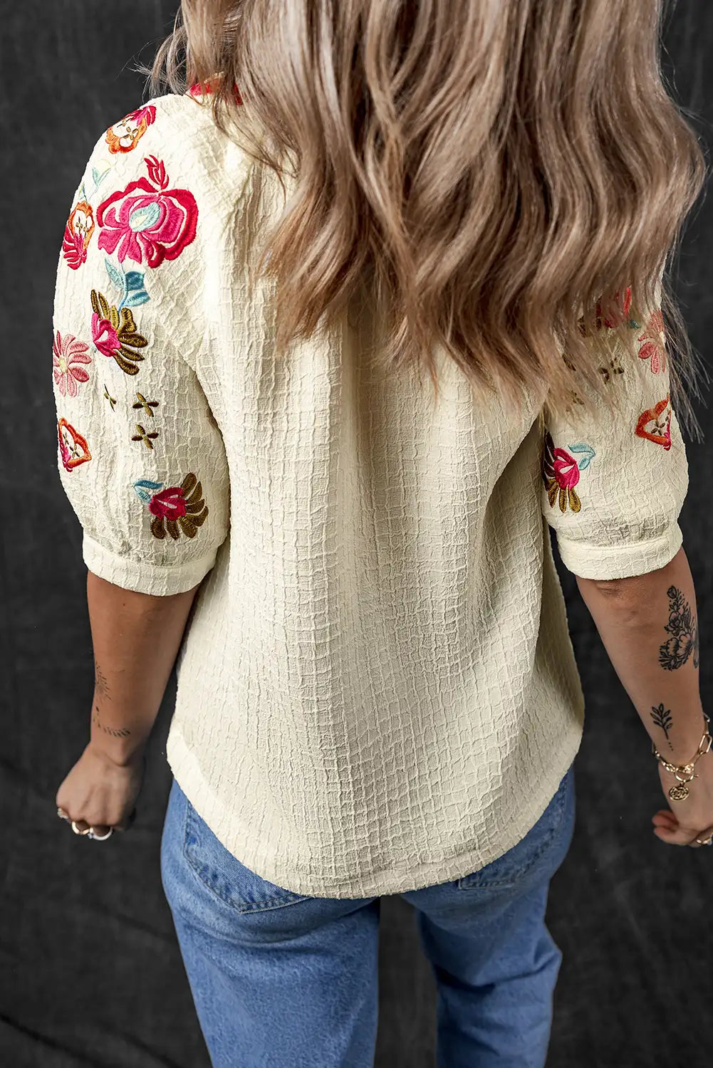 Elegantly Styled Blouse for Everyday Wear