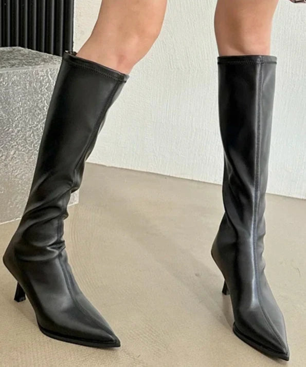 Polished Boots with an Effortless Classic Look