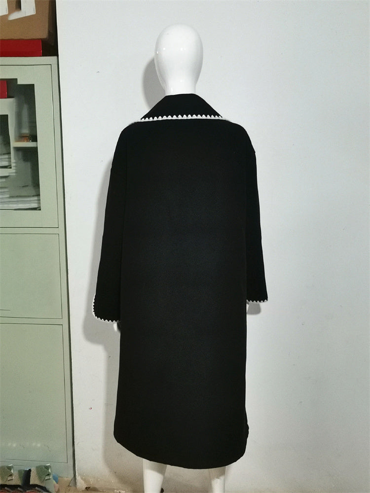 Polished Coat with an Effortless Classic Look