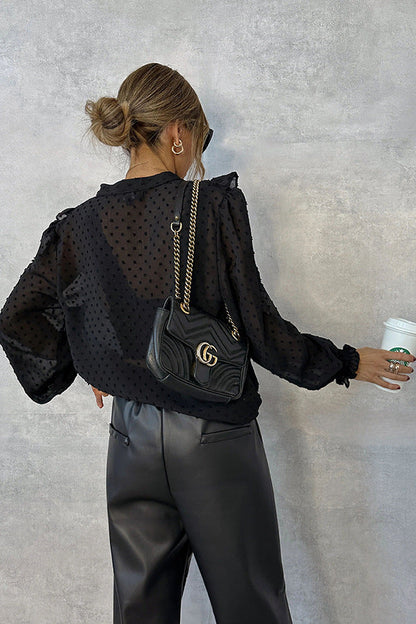 Elegantly Styled Blouse for Everyday Wear