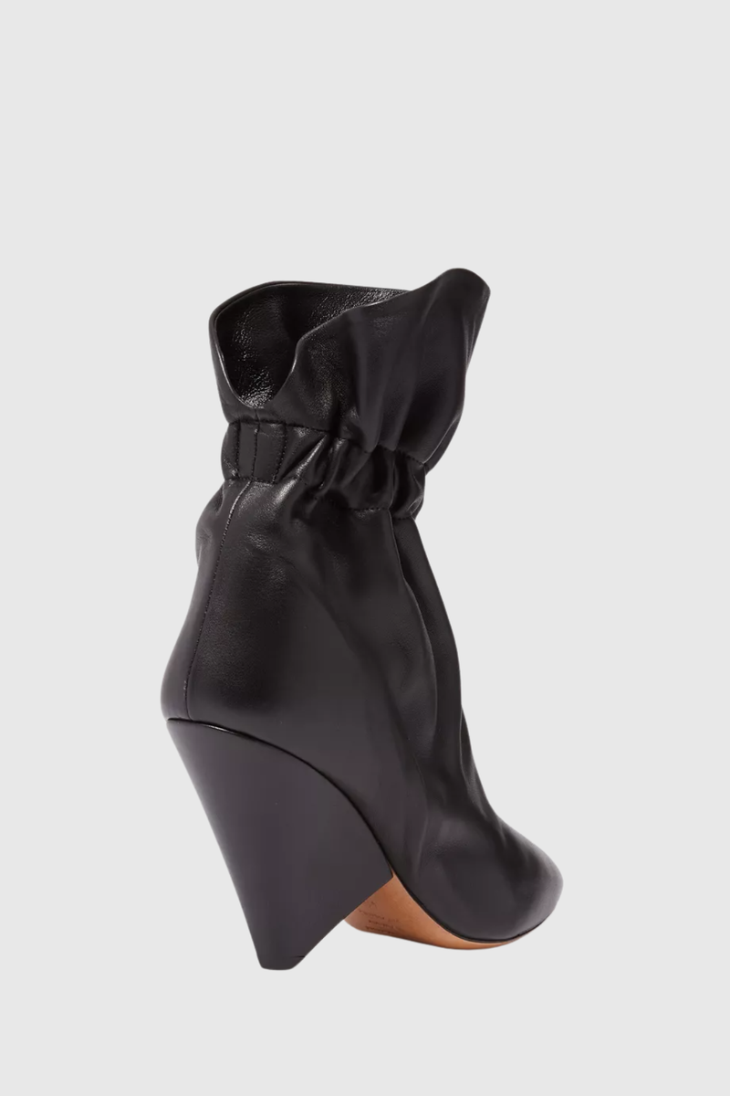 Beautifully Crafted Boots in a Classic Style