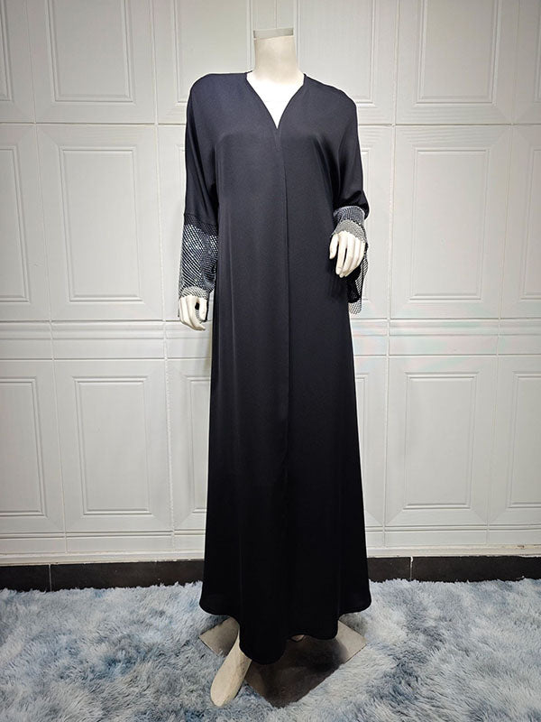 Well Tailored Top with a Graceful Silhouette
