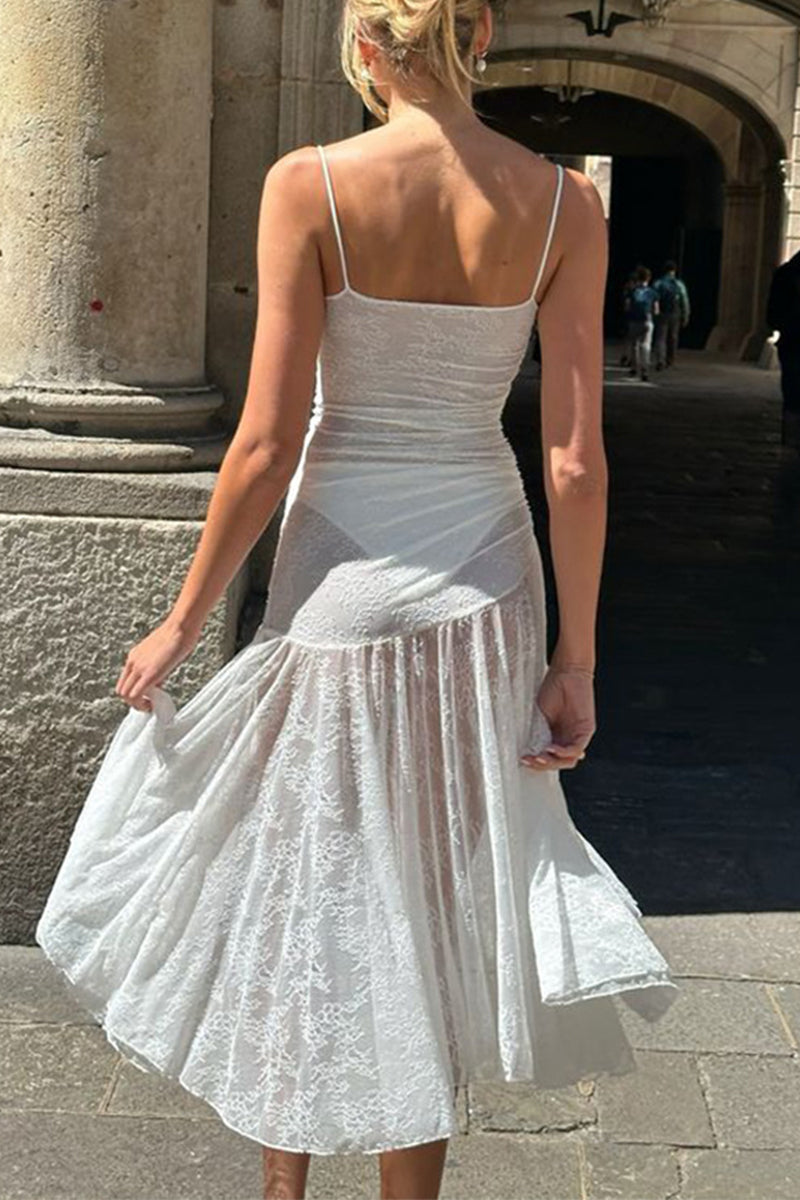 Beautifully Crafted Dress in a Classic Style